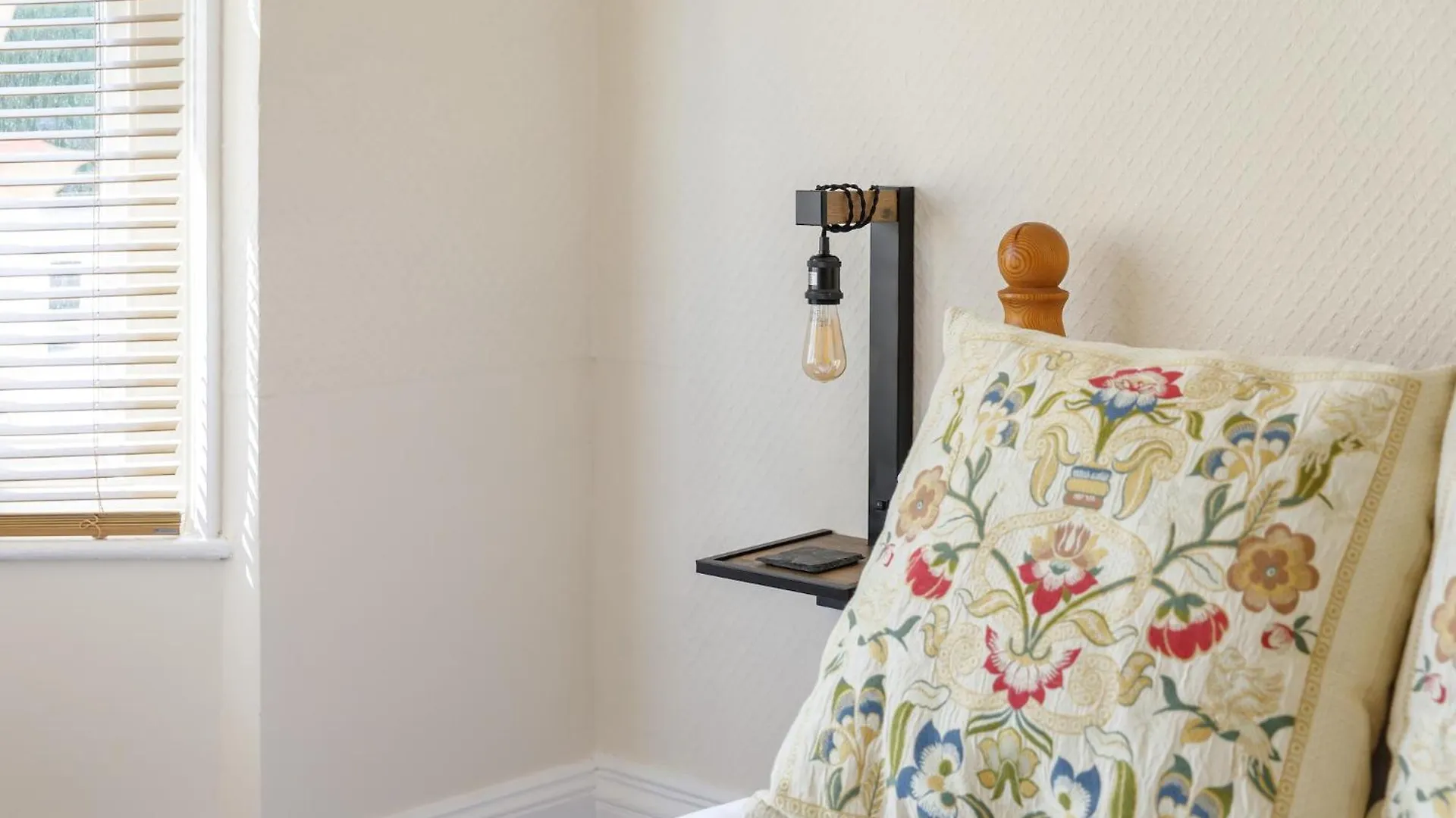 Apartment Finest Retreats - Pittodrie Guest House - Room 1 Brighton