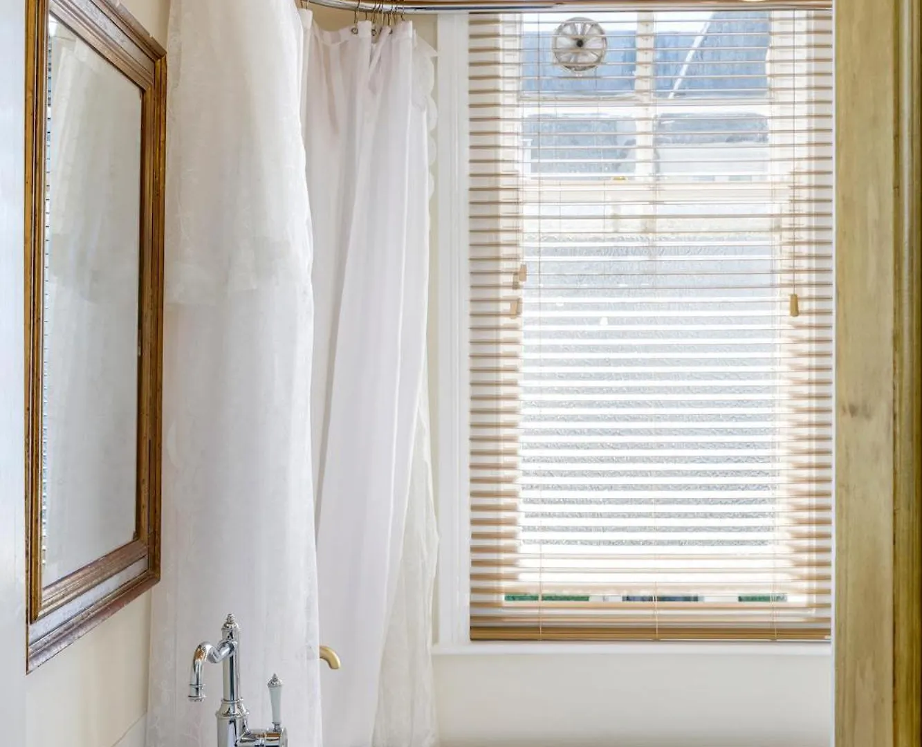 Finest Retreats - Pittodrie Guest House - Room 1 Brighton United Kingdom